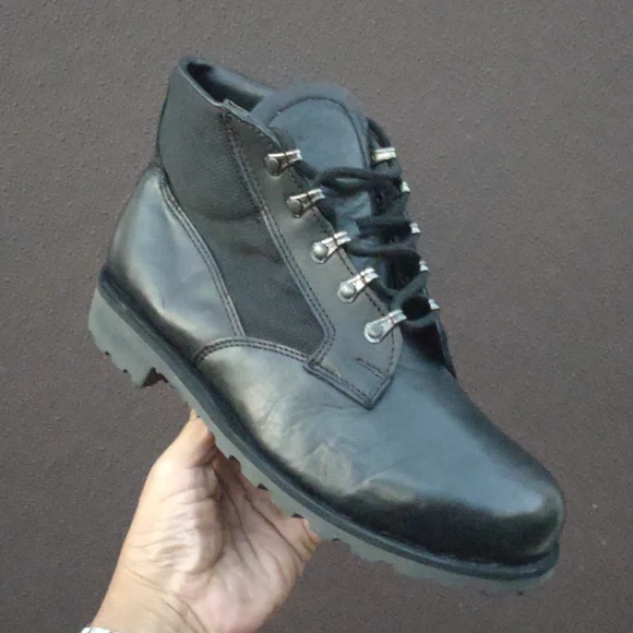 Original German Navy Deck Shoe/Work/boot # 23679 Vtg Deadstock German Navy Sea Boots – Broadway & Sons main image 4